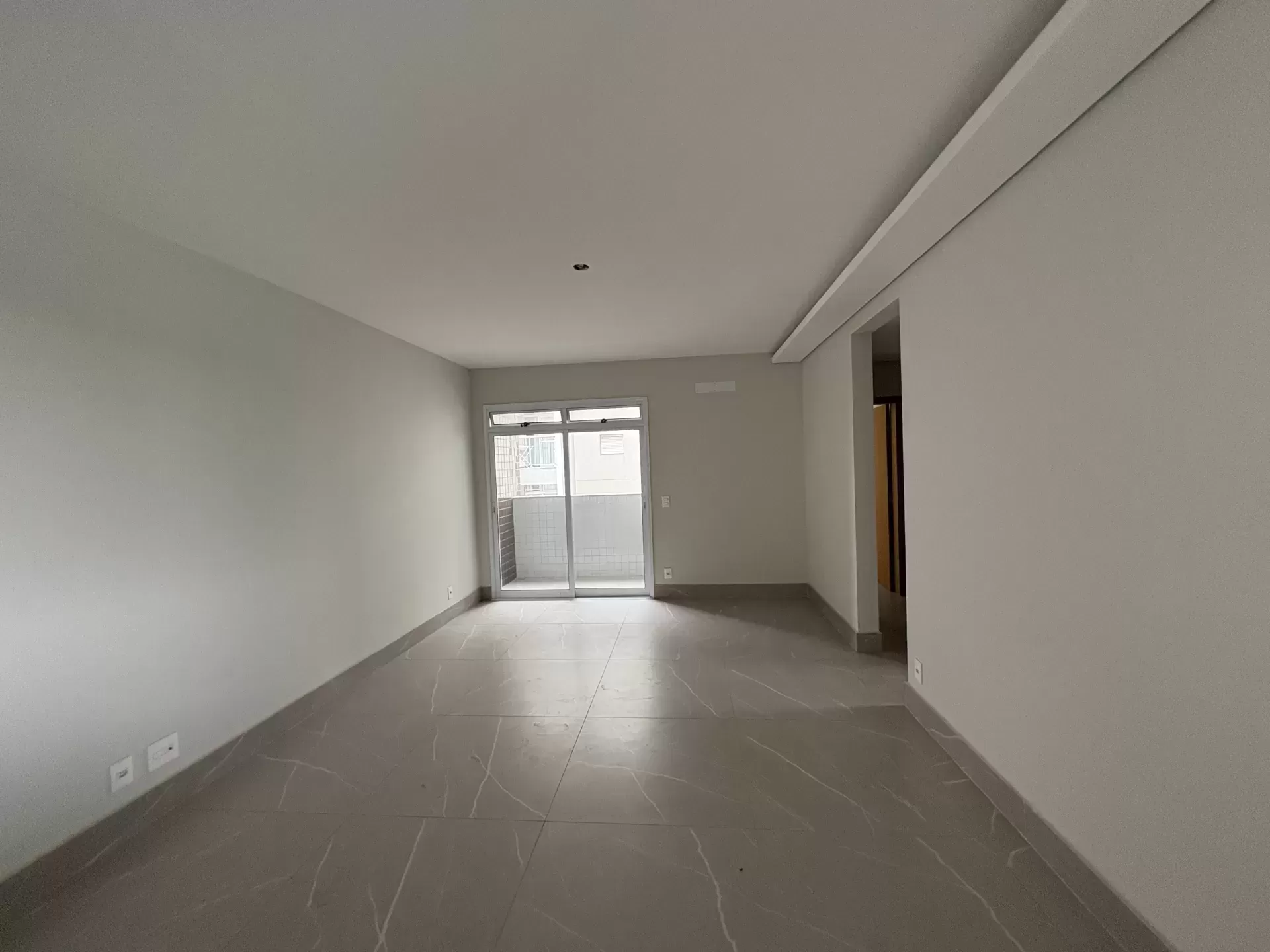 RESIDENCIAL VITTÓRIA - APARTAMENTO TIPO — imagem 4